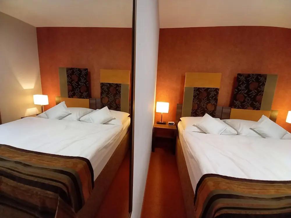 hotel image 16