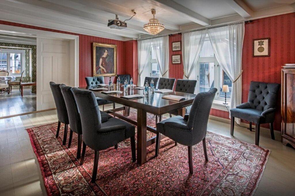 hotel image 9
