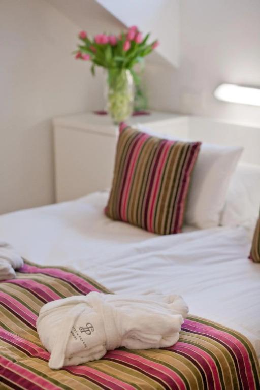 hotel image 12