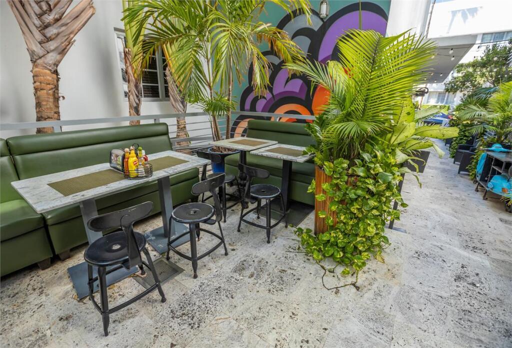 hotel image 32