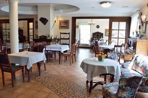hotel image 10