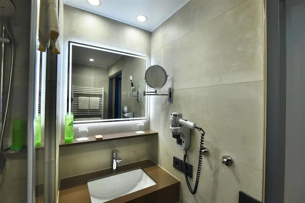 hotel image 10