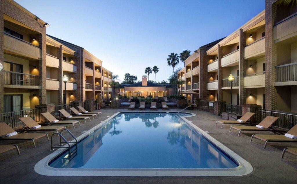 hotel image 16