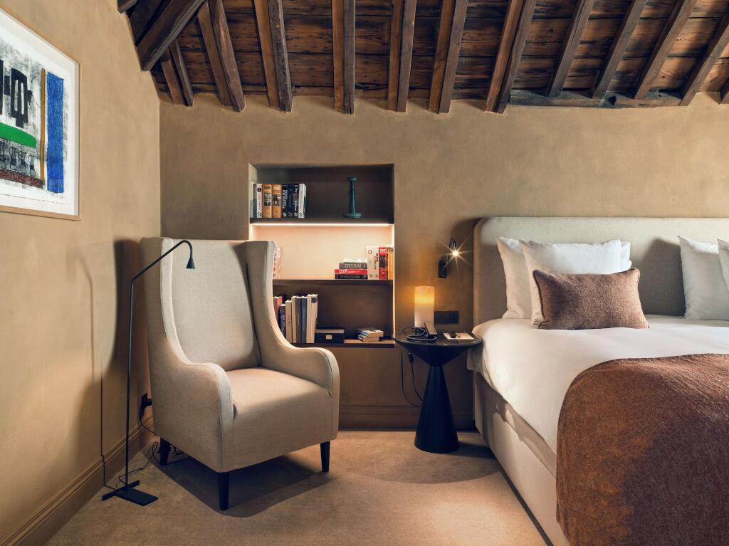 hotel image 32