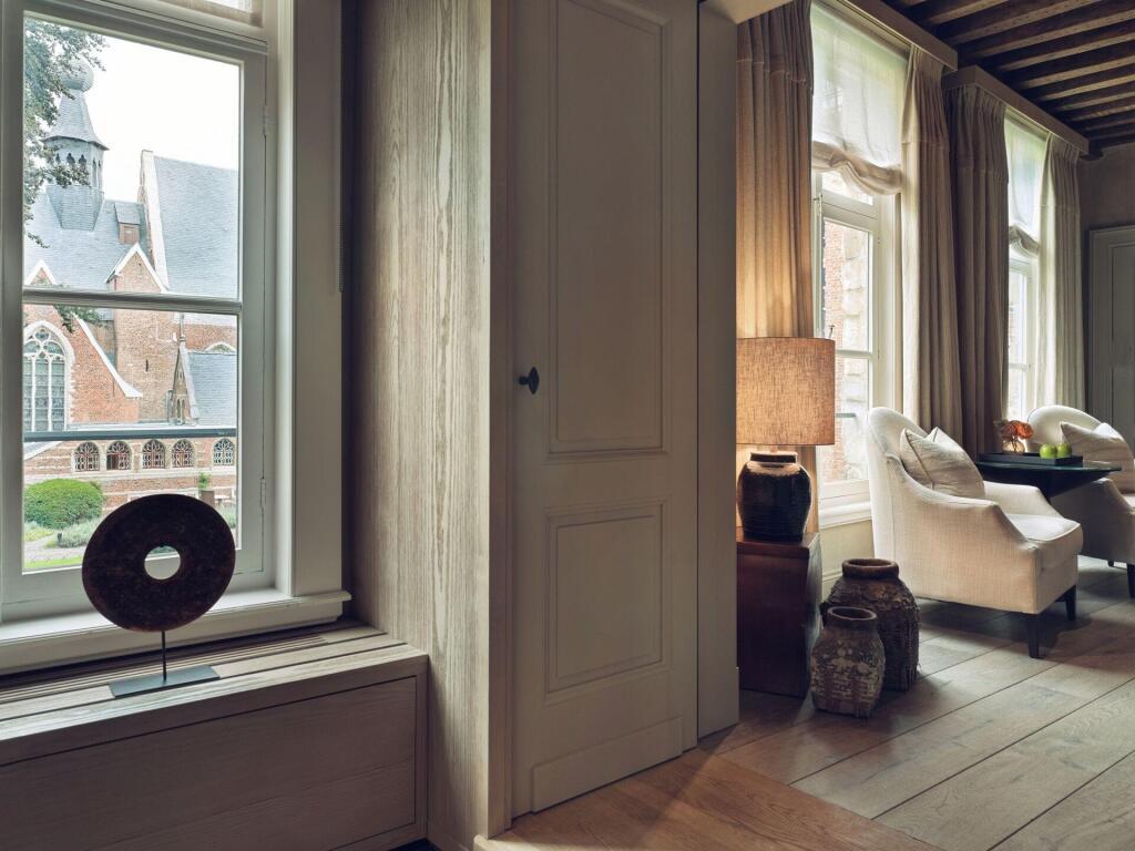 hotel image 39