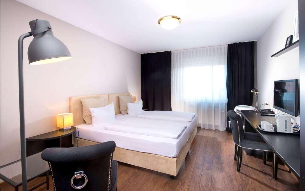 hotel image 13