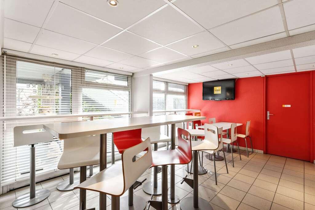 hotel image 12