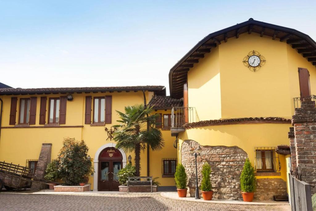 hotel image 9