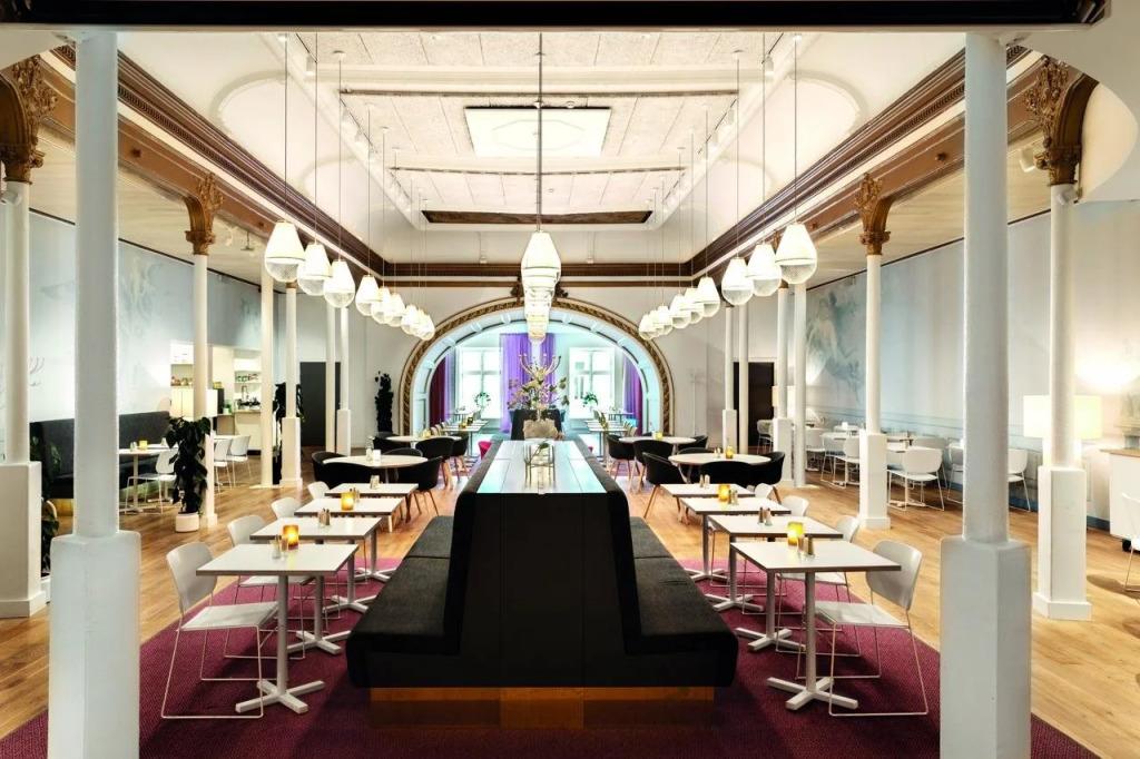 hotel image 12