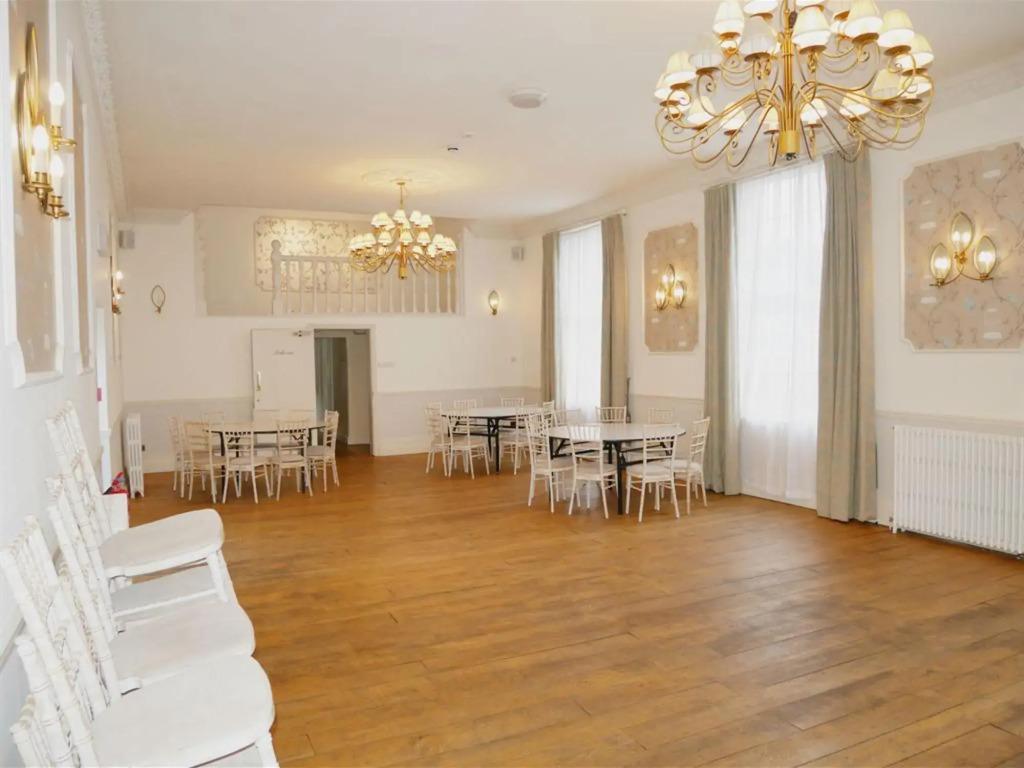hotel image 14