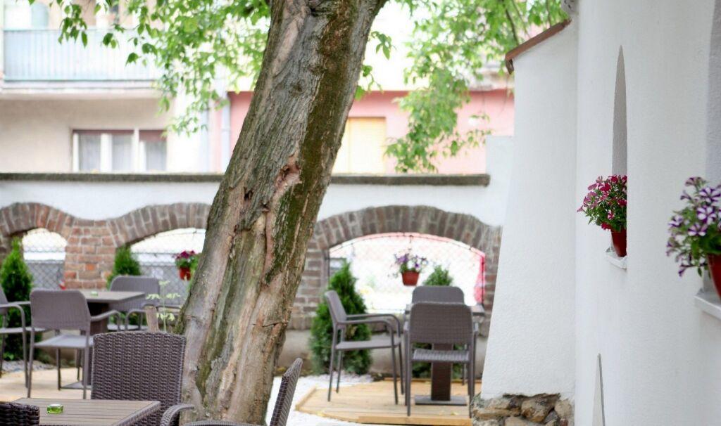 hotel image 9