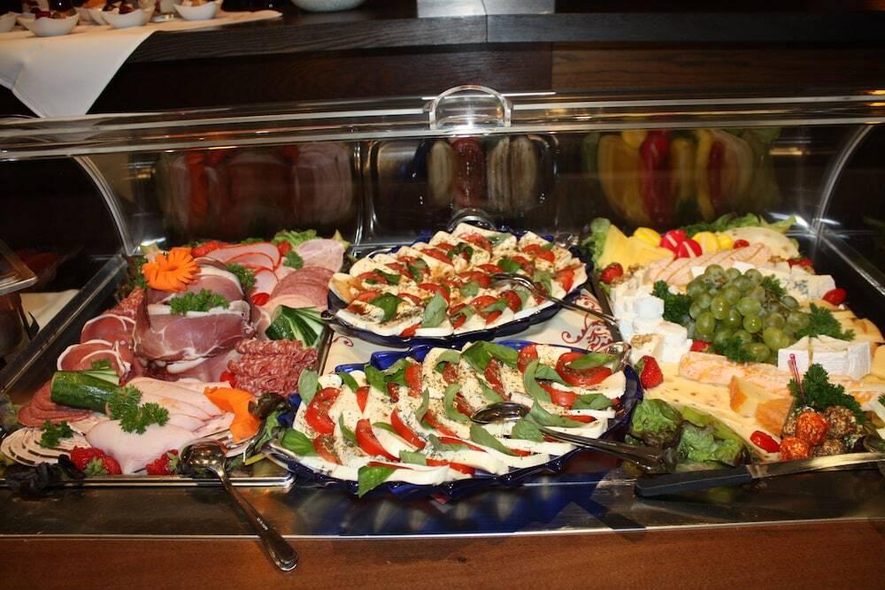 hotel image 13