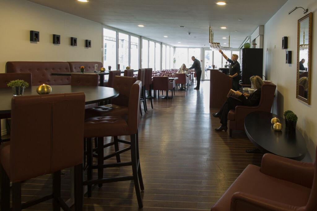 hotel image 10