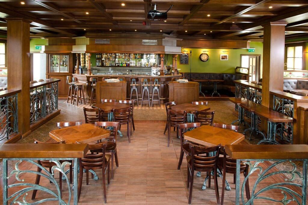 hotel image 11