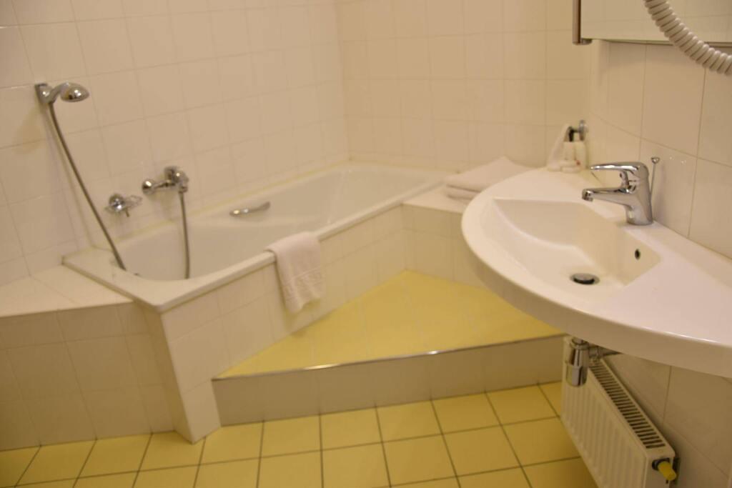 hotel image 16