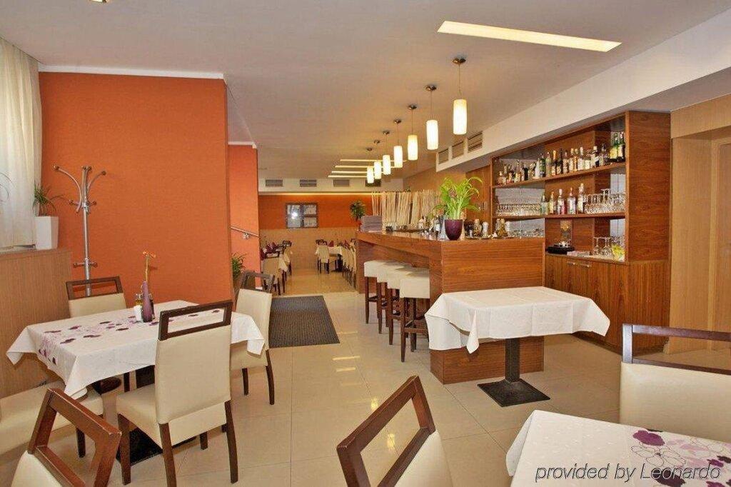 hotel image 11