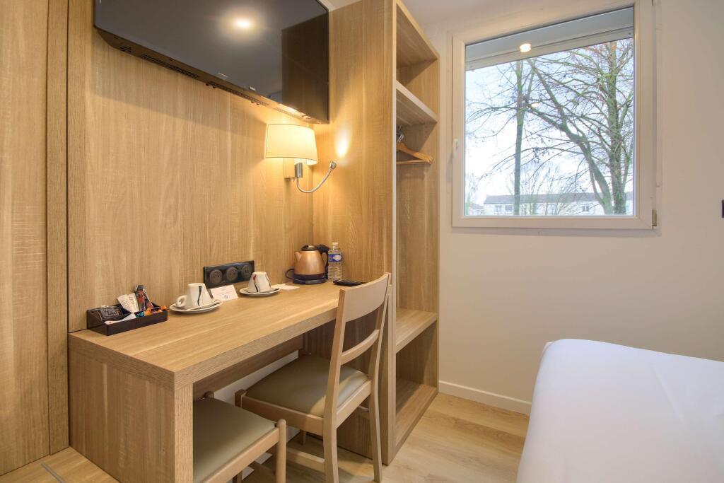 hotel image 9