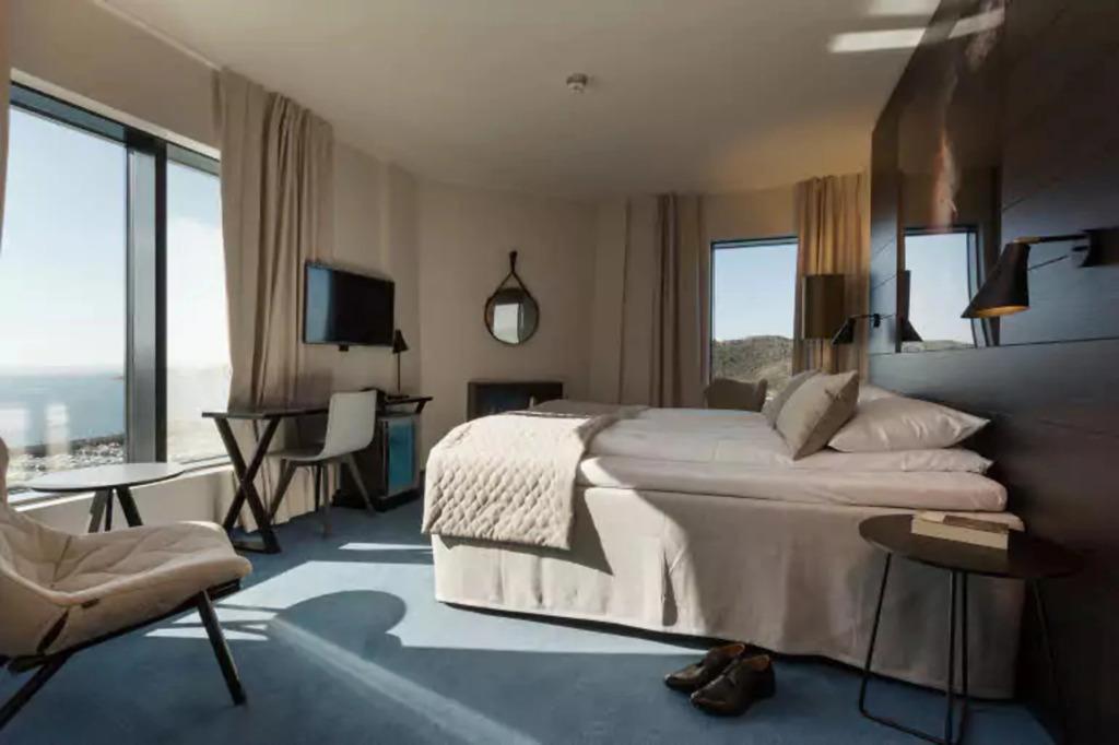 hotel image 9