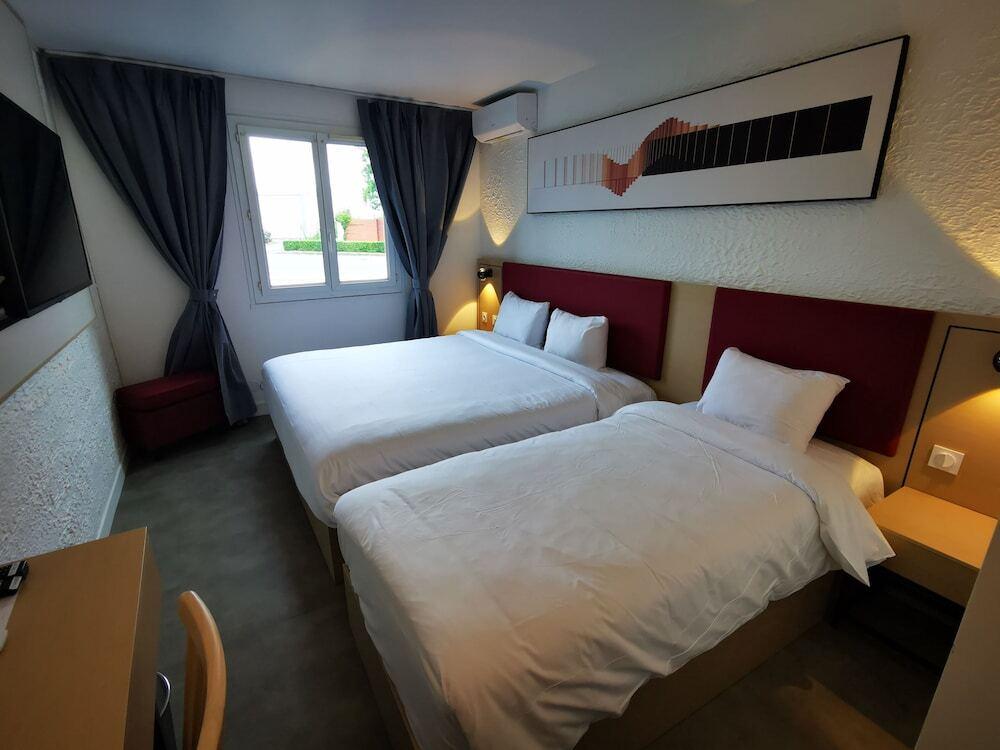 hotel image 11