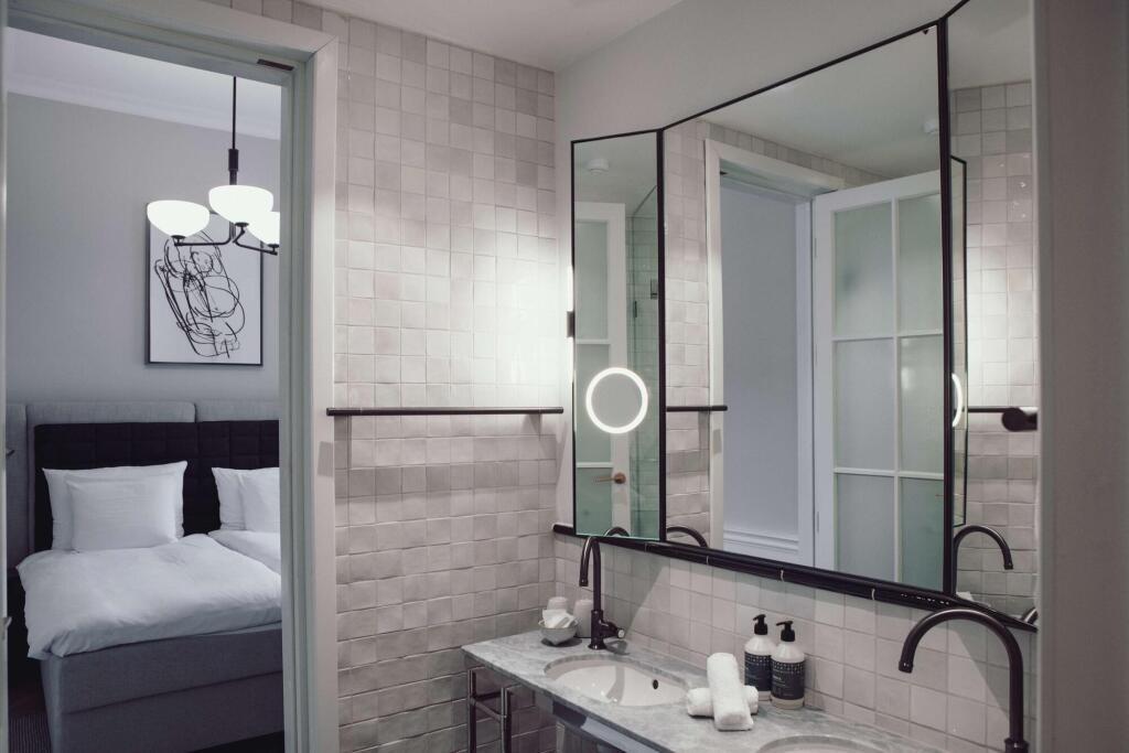 hotel image 36