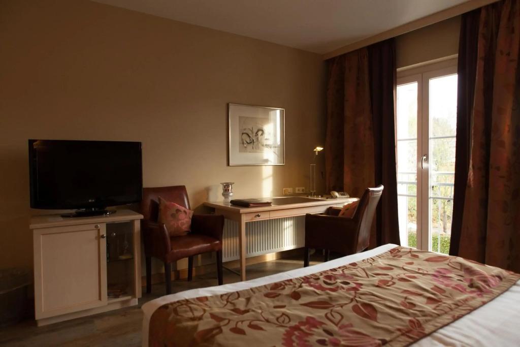 hotel image 8