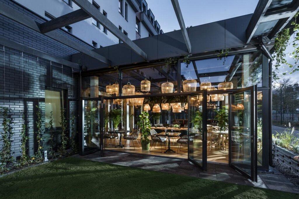 hotel