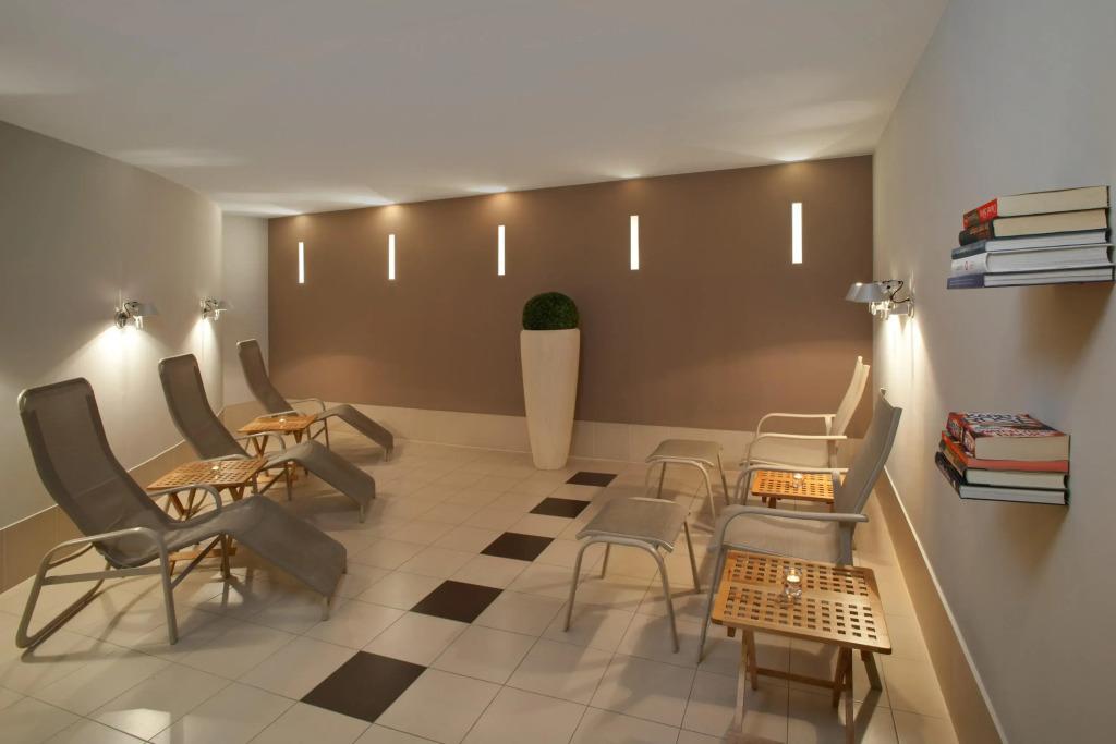 hotel image 37
