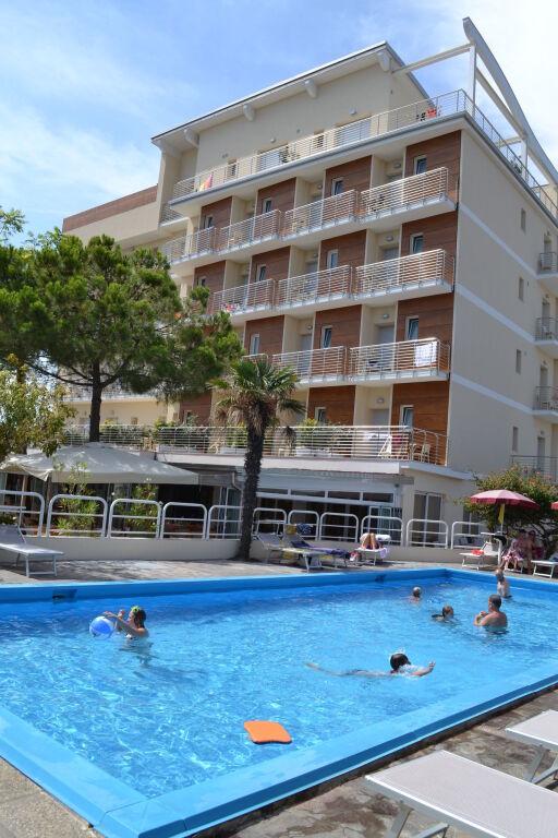 hotel image 32