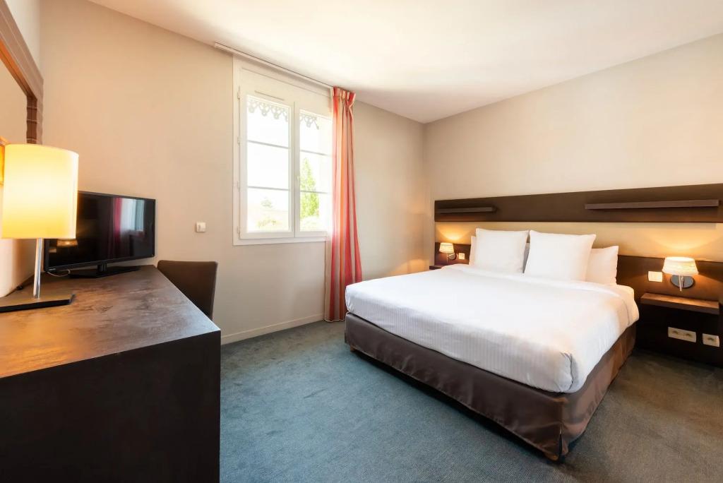 hotel image 16