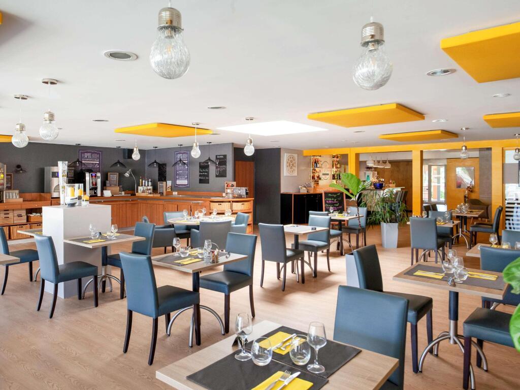 hotel image 16