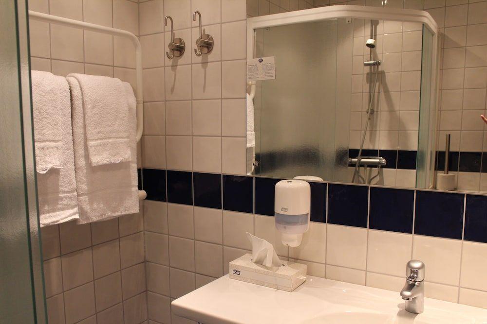 hotel image 12