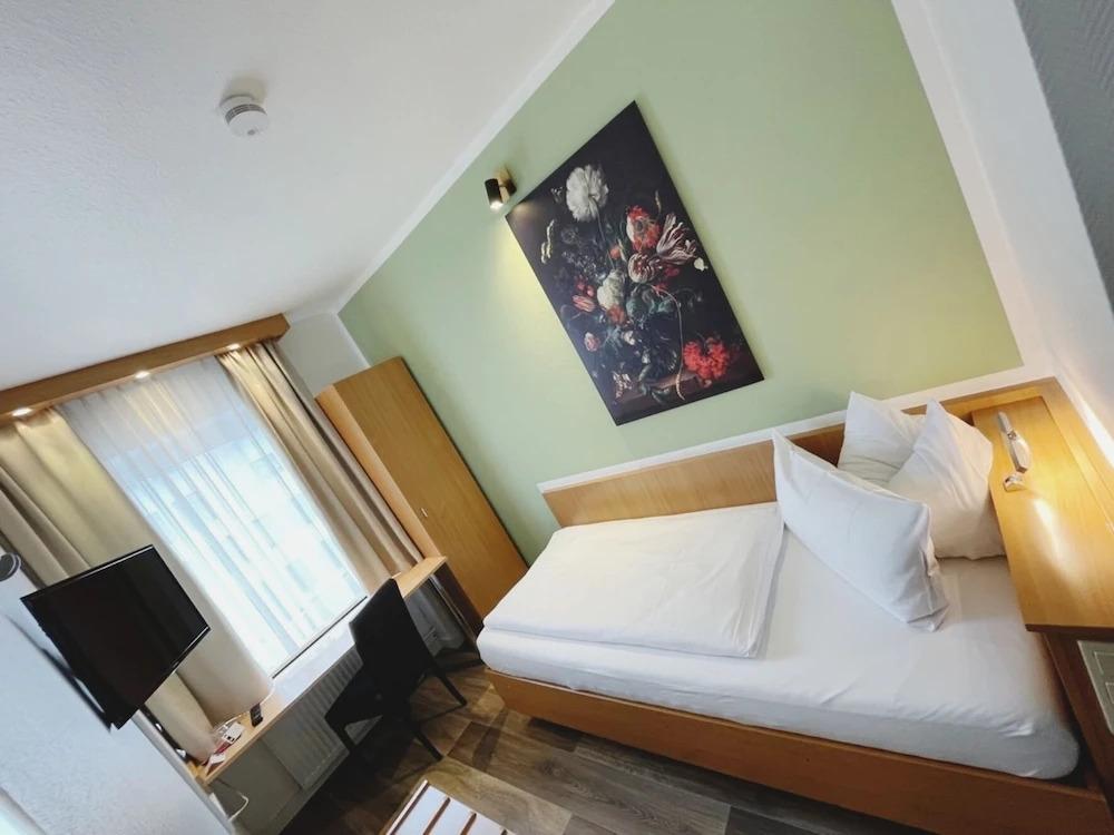 hotel image 13