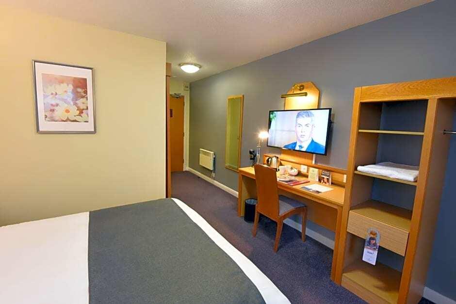hotel image 9