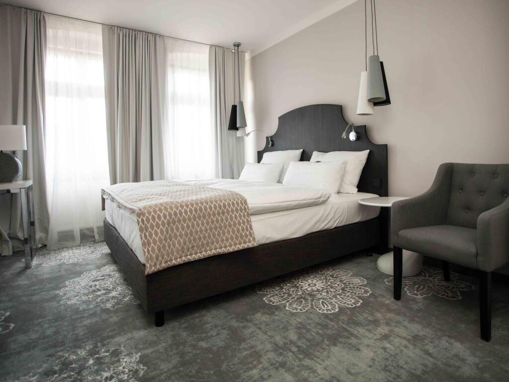 hotel image 9