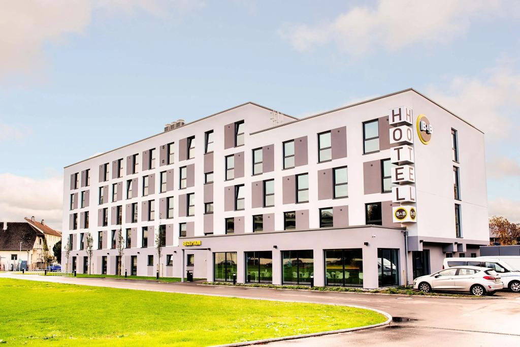 hotel image 12
