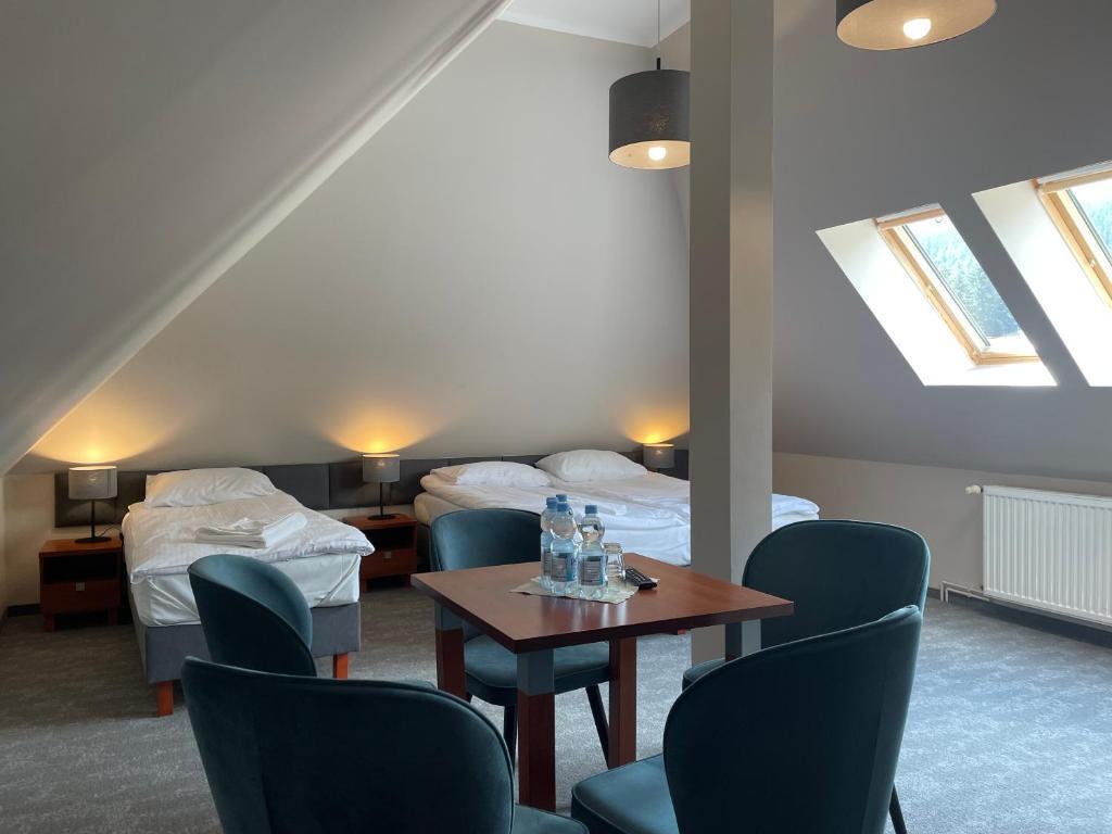 hotel image 10