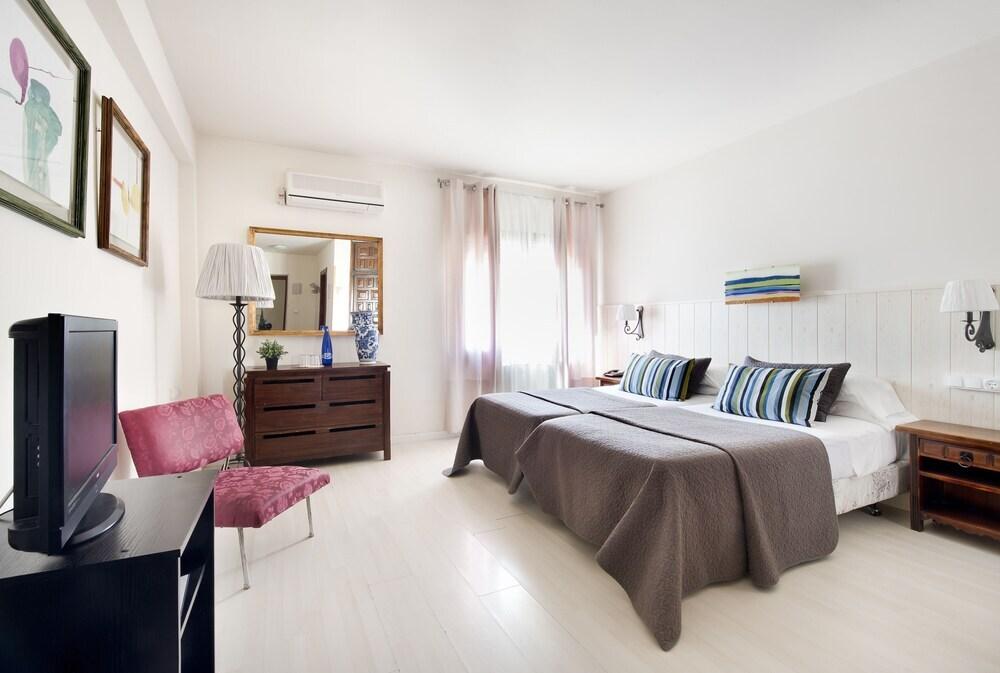 hotel image 9