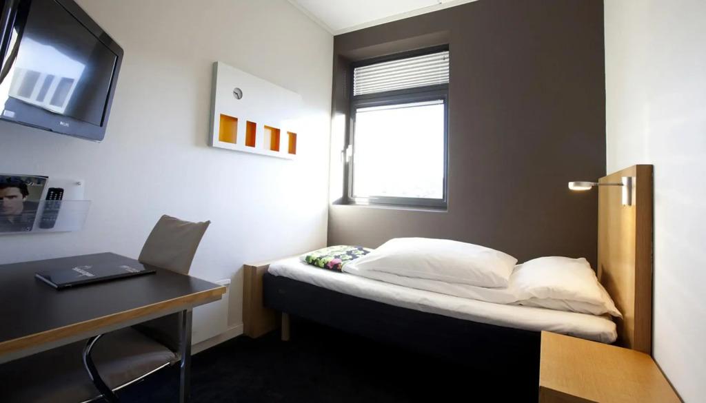 hotel image 13