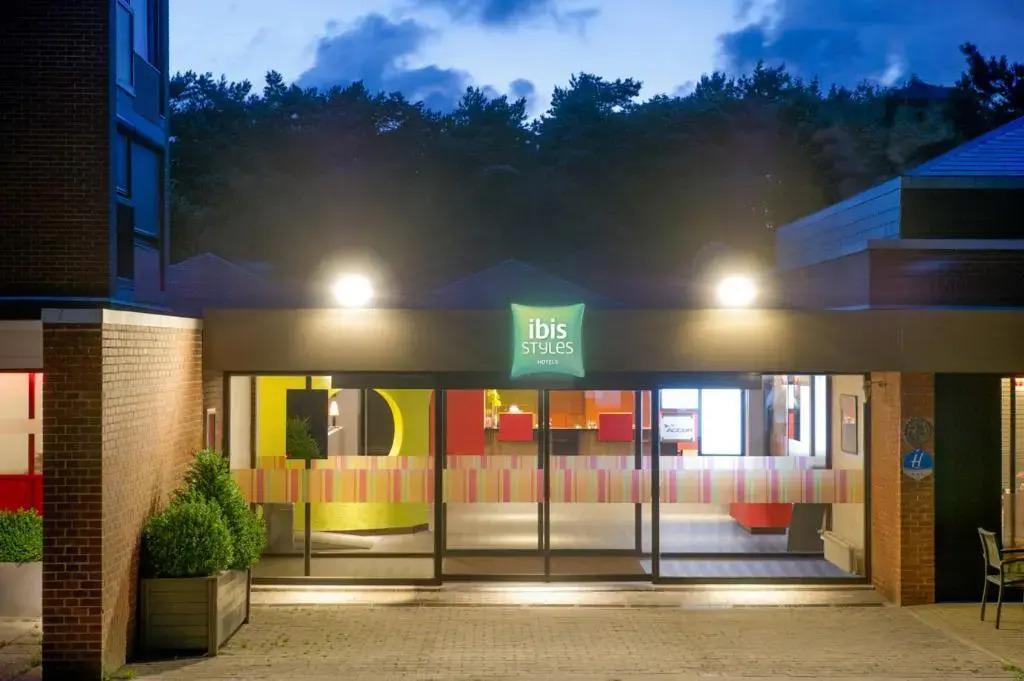 hotel image 16