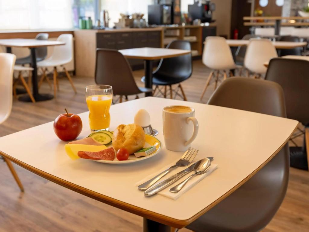 hotel image 30