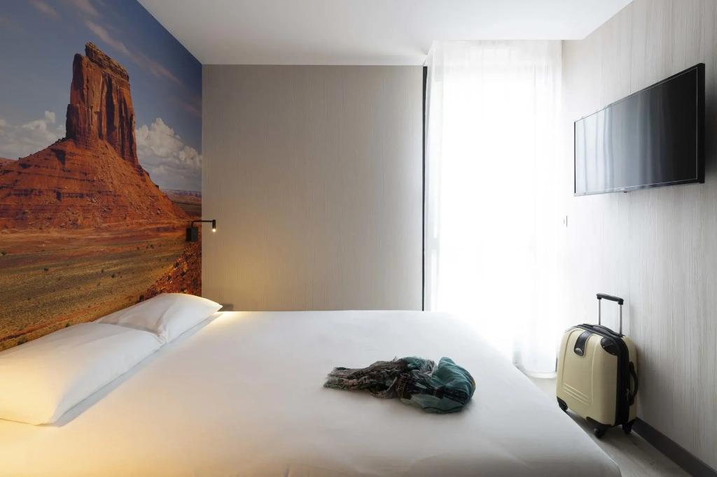 hotel image 8