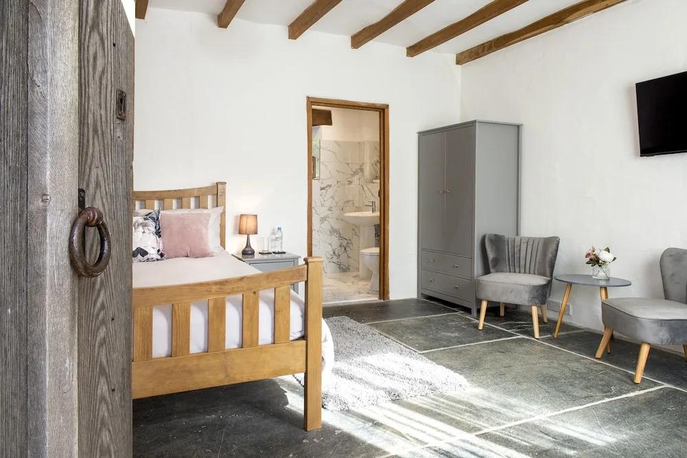 hotel image 12