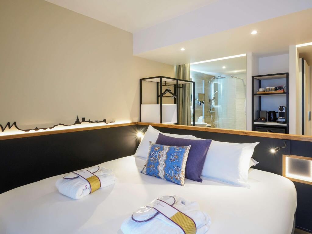 hotel image 39