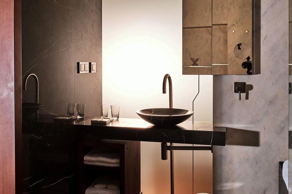 hotel image 39