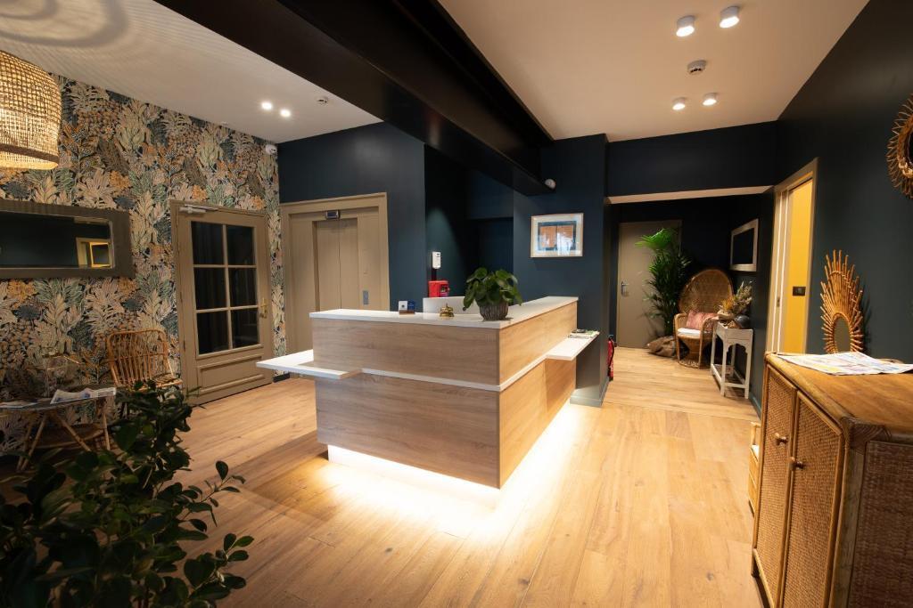 hotel image 13