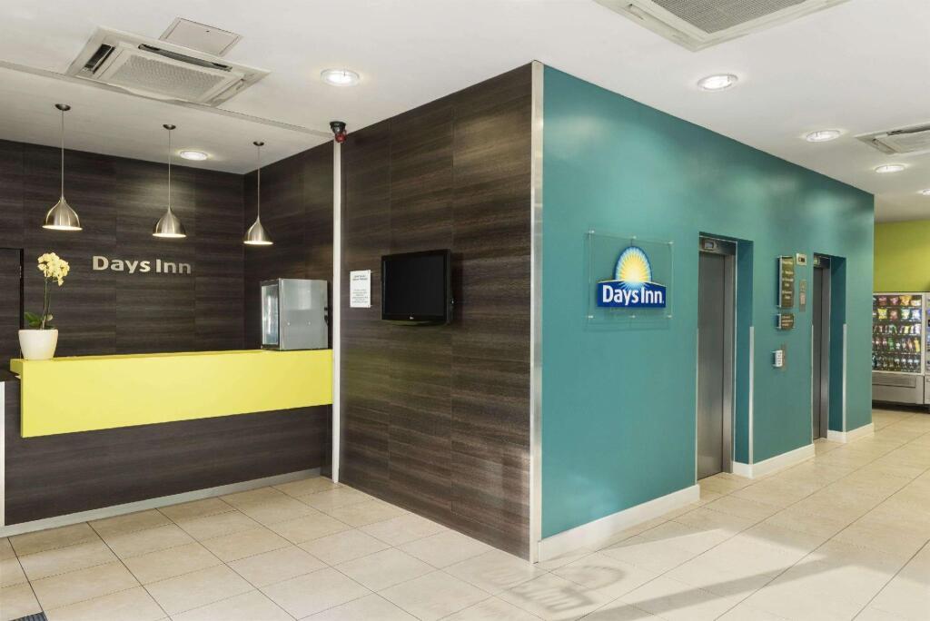 hotel image 12