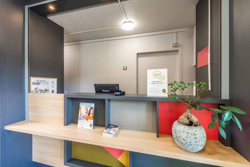 hotel image 8