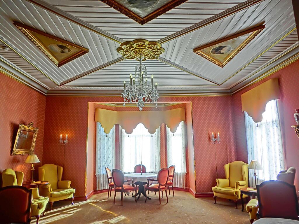 hotel image 16