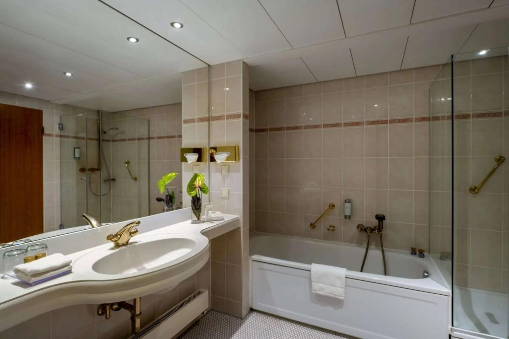 hotel image 39