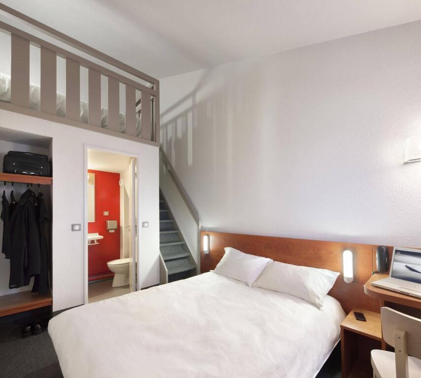 hotel image 24